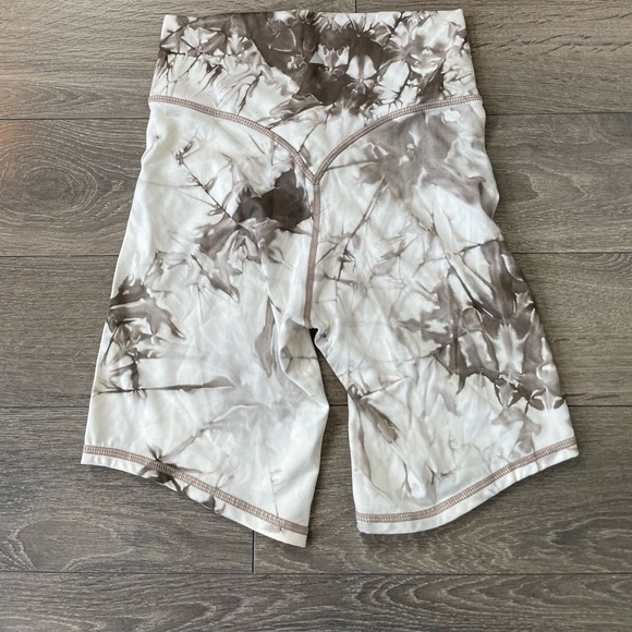 Balance Athletica (Vitality) The Rider Short - Tie Dye Sea Salt 2020 release - Picture 2 of 4